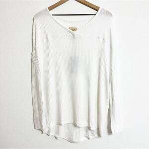 CHASER WHITE WAFFLE TEXTURE WHITE LONG SLEEVE V-NECK WOMEN TOP SIZE MEDIUM NEW